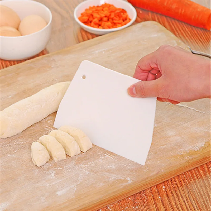 1 Raschietto per Impasto in Pl - Bench Scraper Dough recensione e prezzo