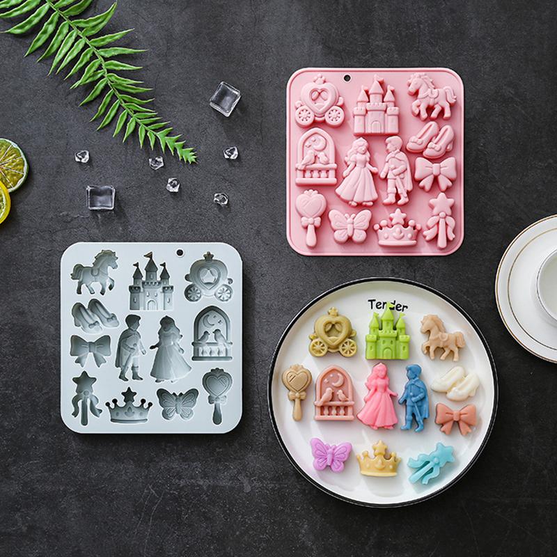 🌸 Stampo in Silicone 3D a 12 C - Kitchen Baking Molds recensione e prezzo