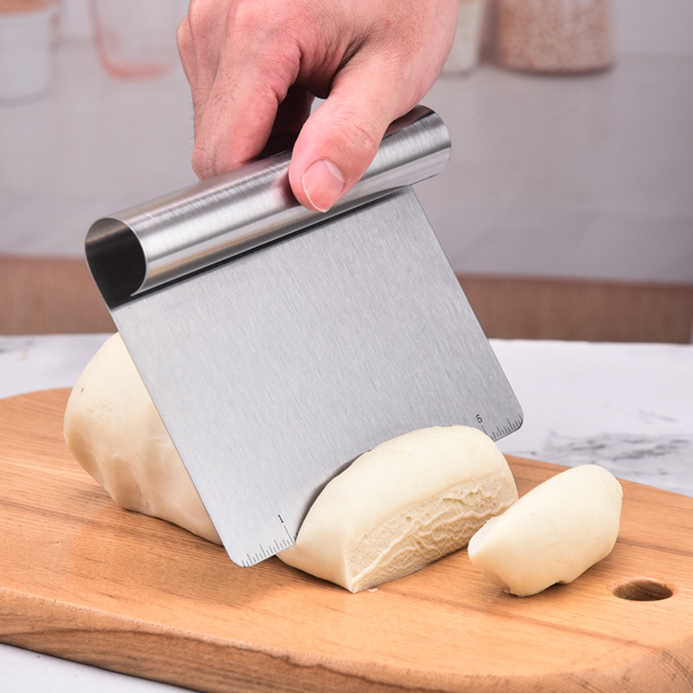 Tagliapasta Multifunzionale in - Bench Scraper Dough recensione e prezzo