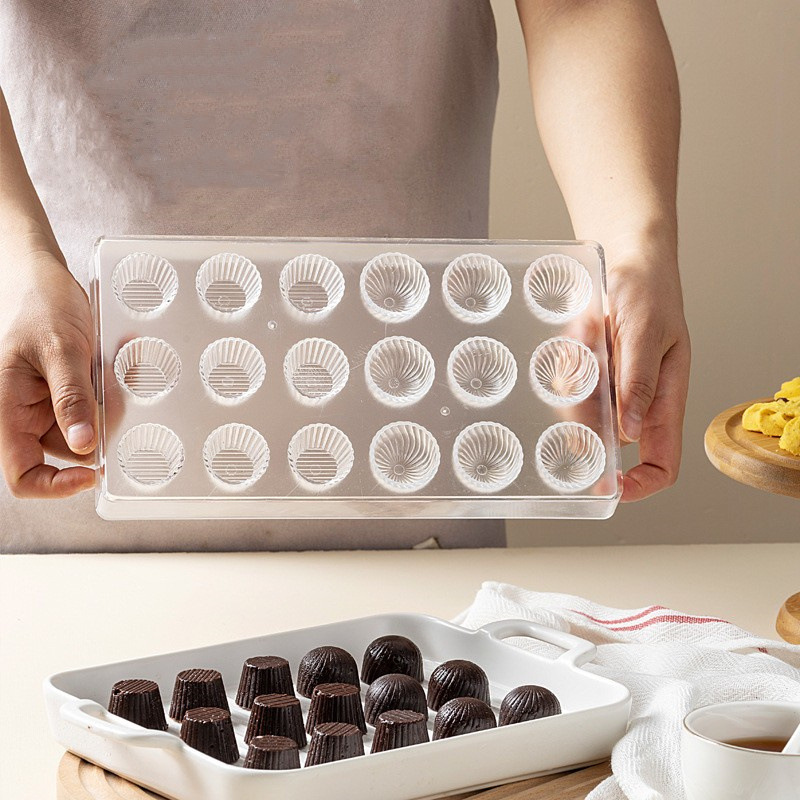 Stampi per cioccolato in plast - Kitchen Baking Molds recensione e prezzo